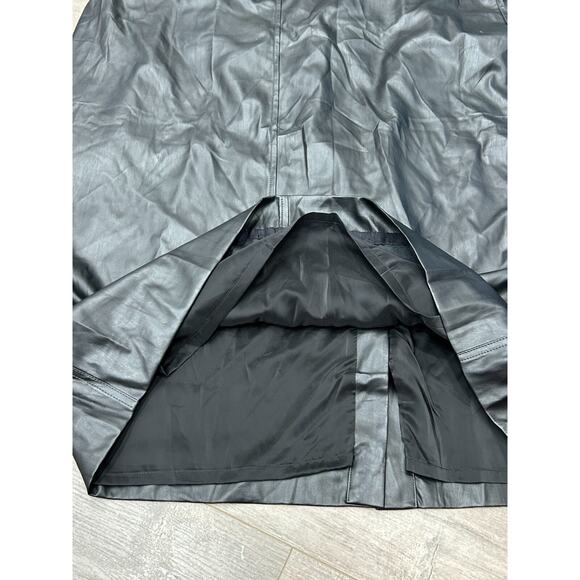 NWT J.Crew No. 3 Black Faux Leather Lined Back Slit Zip Pencil Skirt Size 22 - Picture 5 of 10